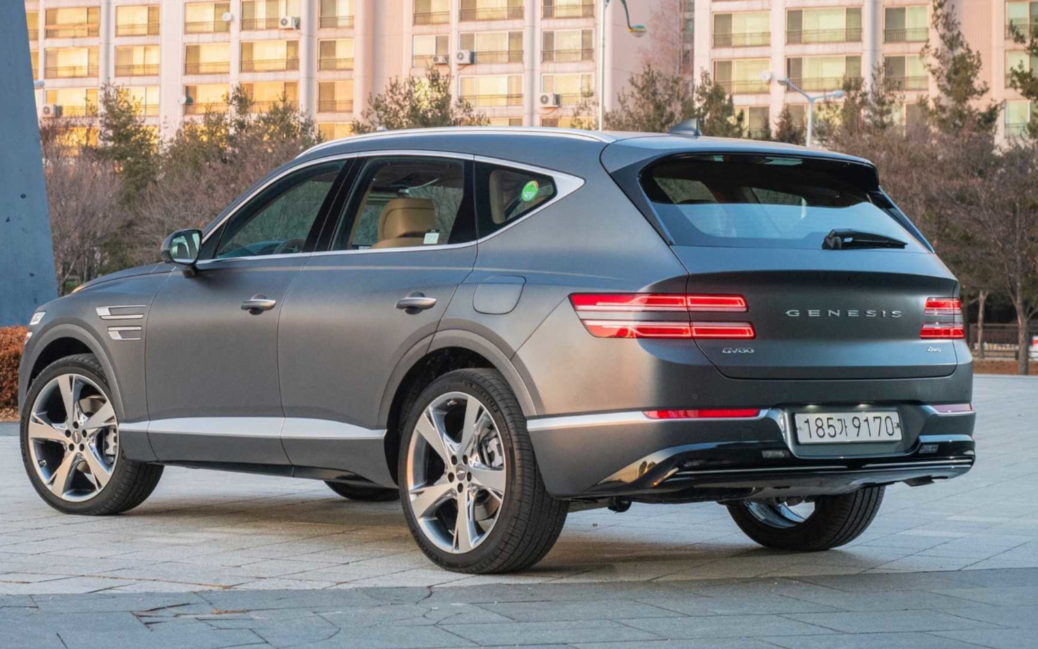 Genesis GV80 Advanced 2021 | SUV Drive